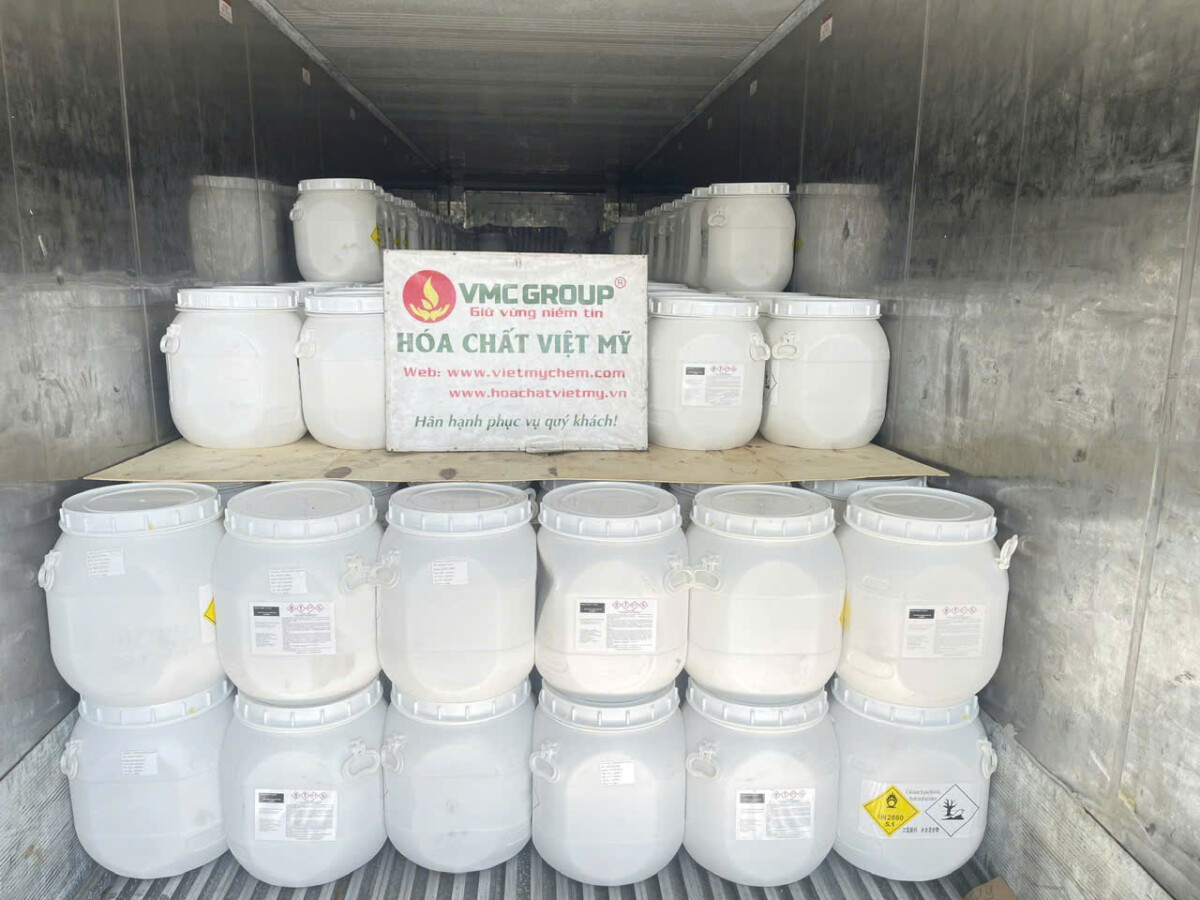 CHLORINE CÁ HEO – CALCIUM HYPOCHLORIDE 70% (TRUNG QUỐC) XỬ LÝ NƯỚC THỦY SẢN, HỒ BƠI